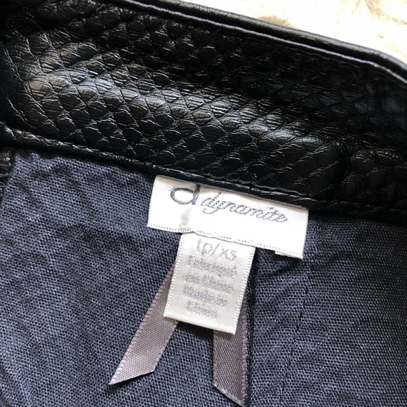 Mini Skirt - Picture 5 of 5